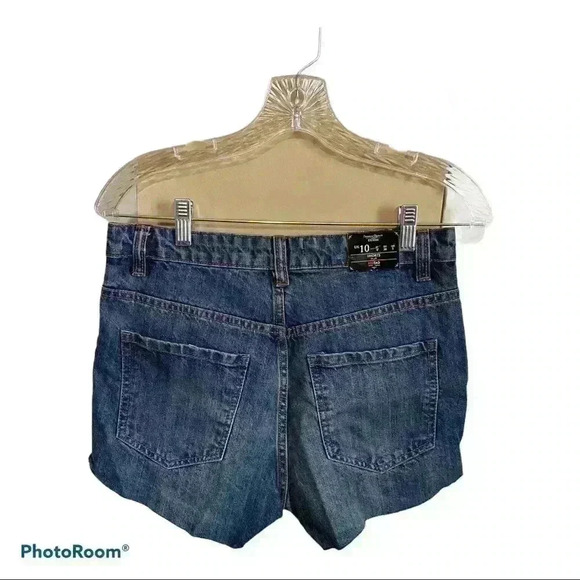 REDTAB Denim Shorts Size 6 - Picture 2 of 3